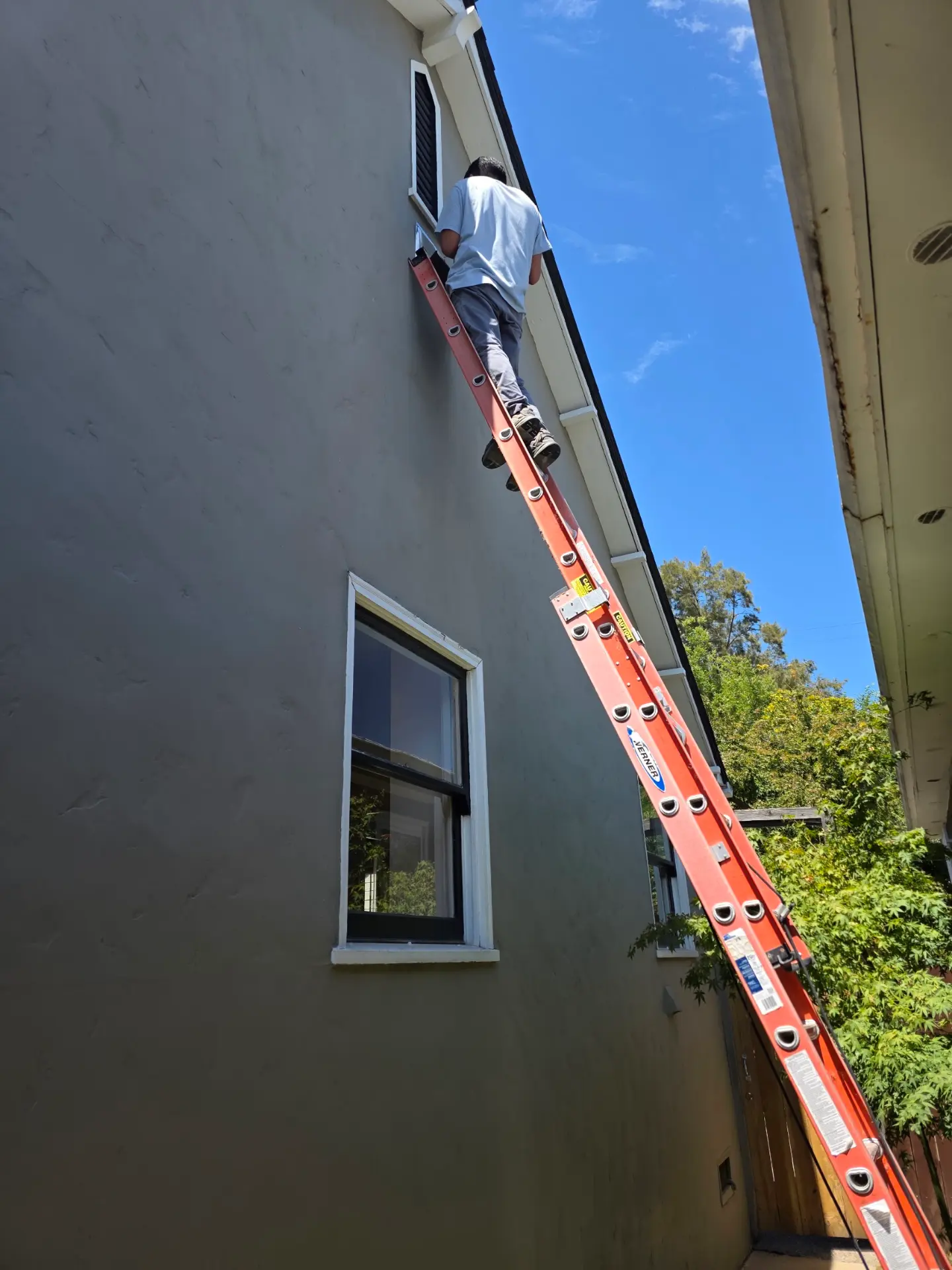 Kitchen vent hood exhaust install